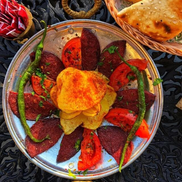 SUCUK TABAĞI