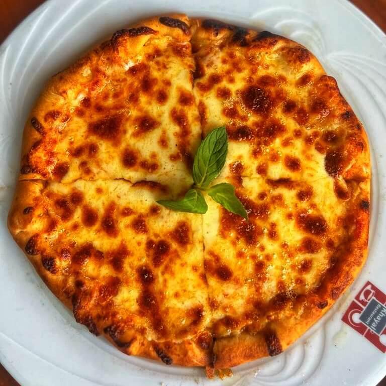 KADİM MOZARELLA PEYNİRLİ PİZZA