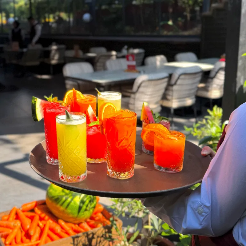 Taze Meyve Suları — Kadim Restaurant