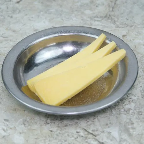 Eski Kaşar 150 Gr — Kadim Restaurant