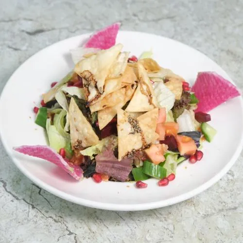 Fettüş Salata — Kadim Restaurant