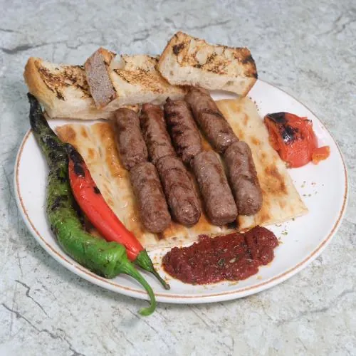 İnegöl Köfte 180 Gr — Kadim Restaurant