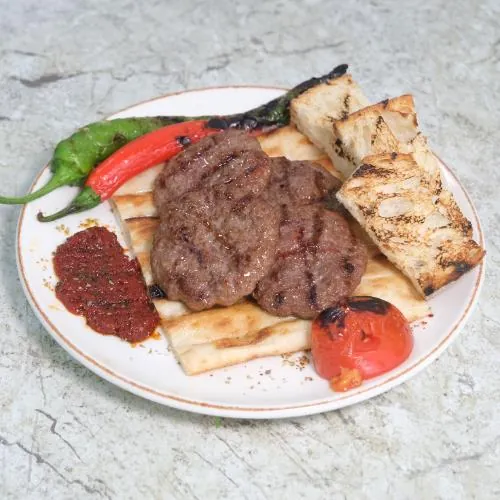 Köfte 200 Gr — Kadim Restaurant