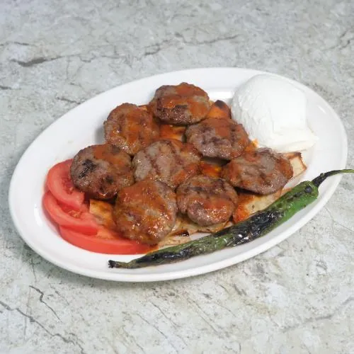 Pideli Köfte — Kadim Restaurant