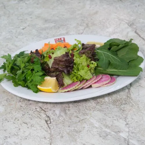 Yeşillik Tabağı — Kadim Restaurant
